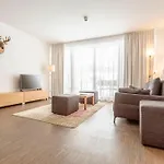 Lägenhetshotell Alpenrock By Alps 4*
