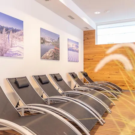 Alpenrock By Alps 4*